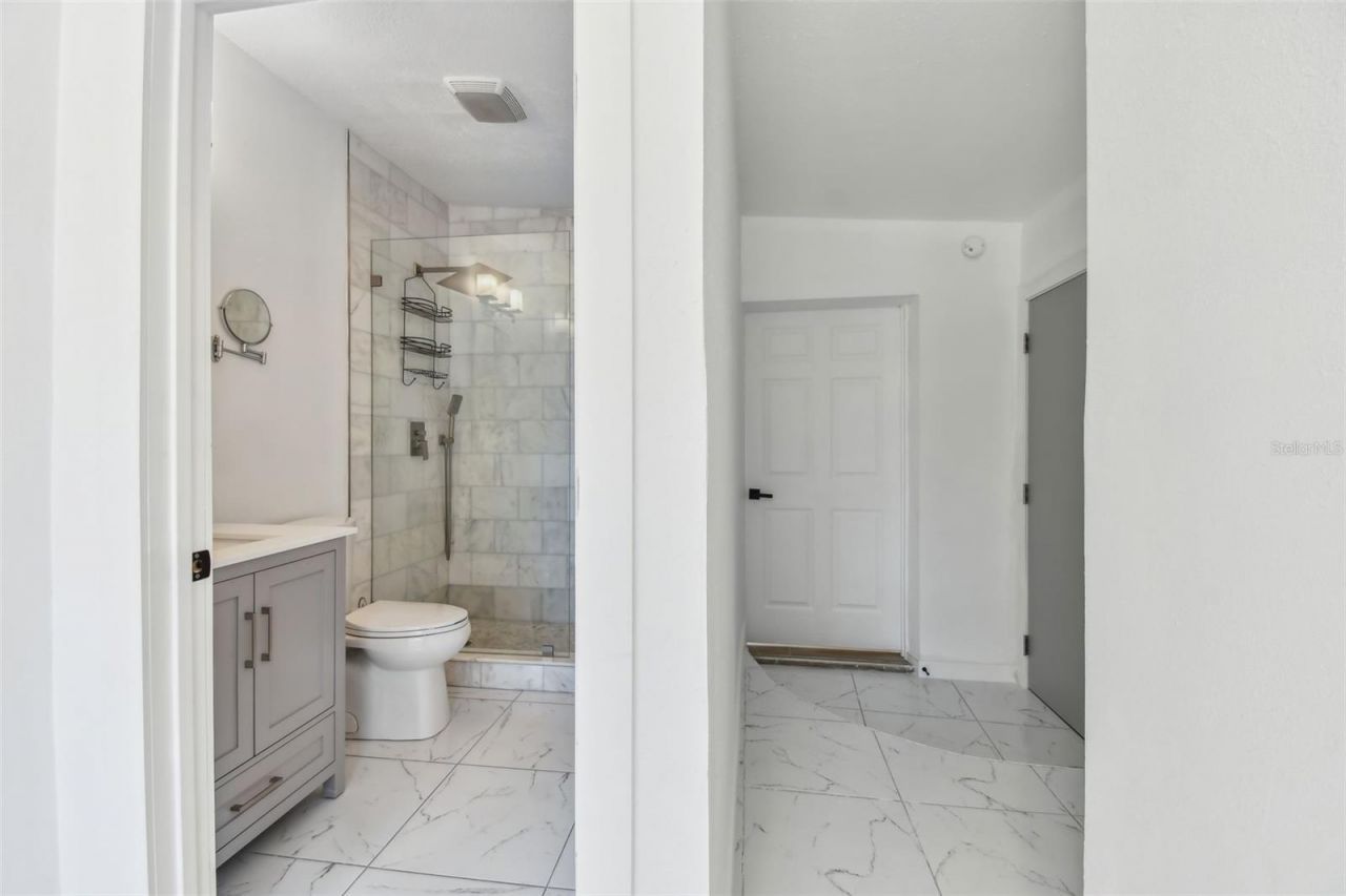 1600 Delaware Avenue Ne, Saint Petersburg, FL 33703 Photo