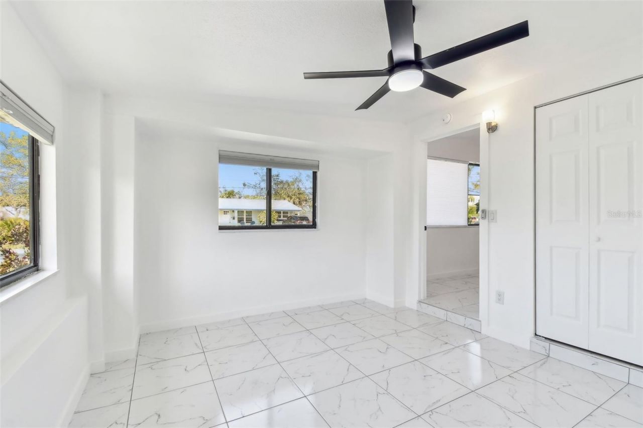 1600 Delaware Avenue Ne, Saint Petersburg, FL 33703 Photo