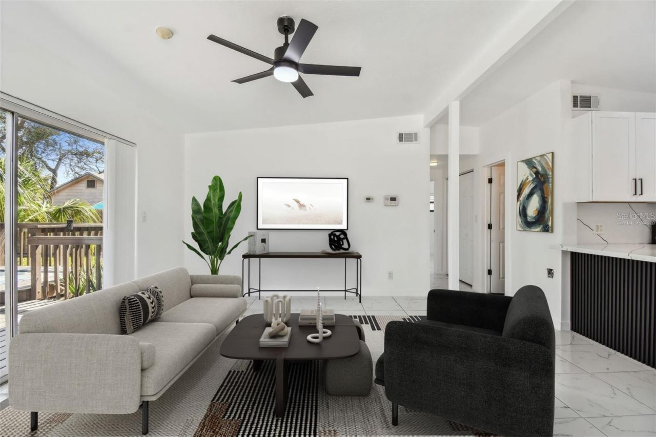 1600 Delaware Avenue Ne, Saint Petersburg, FL 33703 Photo