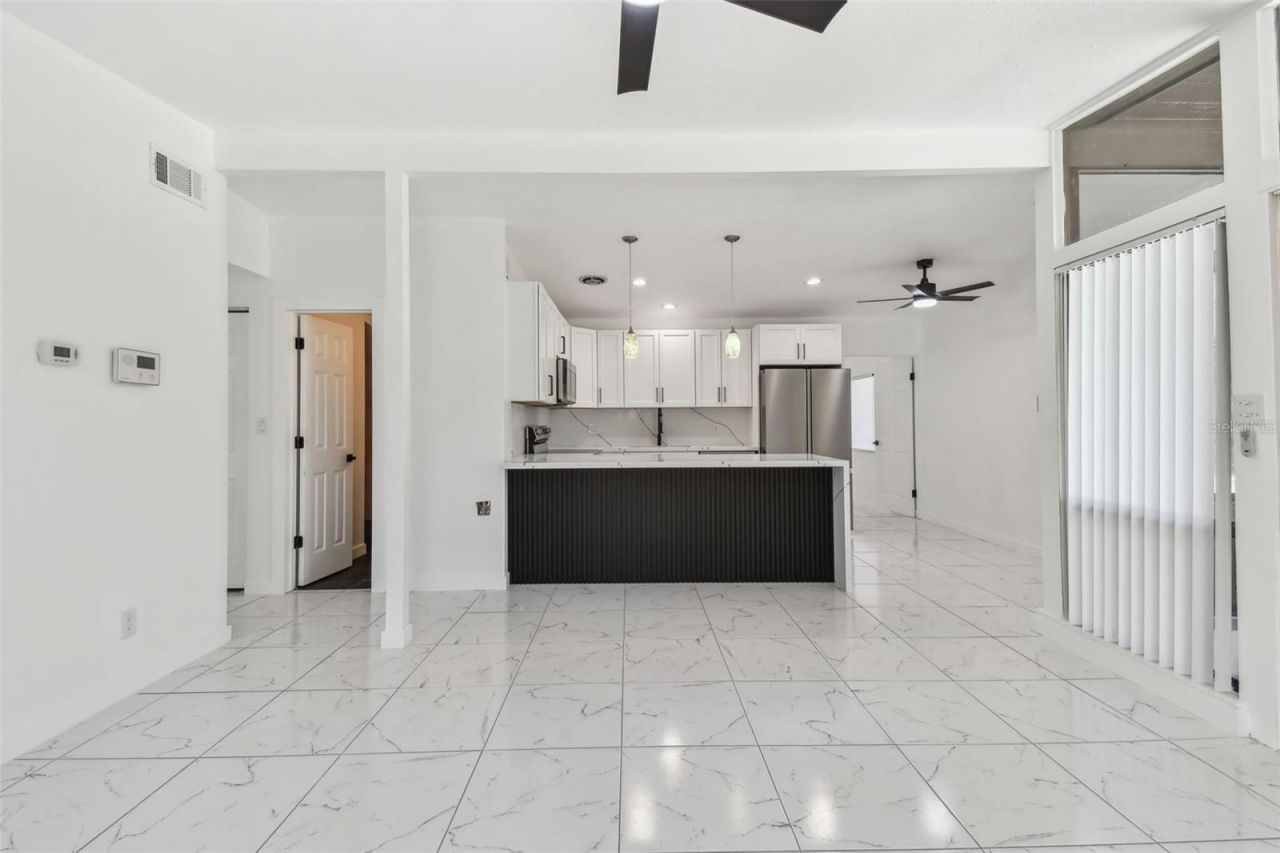 1600 Delaware Avenue Ne, Saint Petersburg, FL 33703 Photo