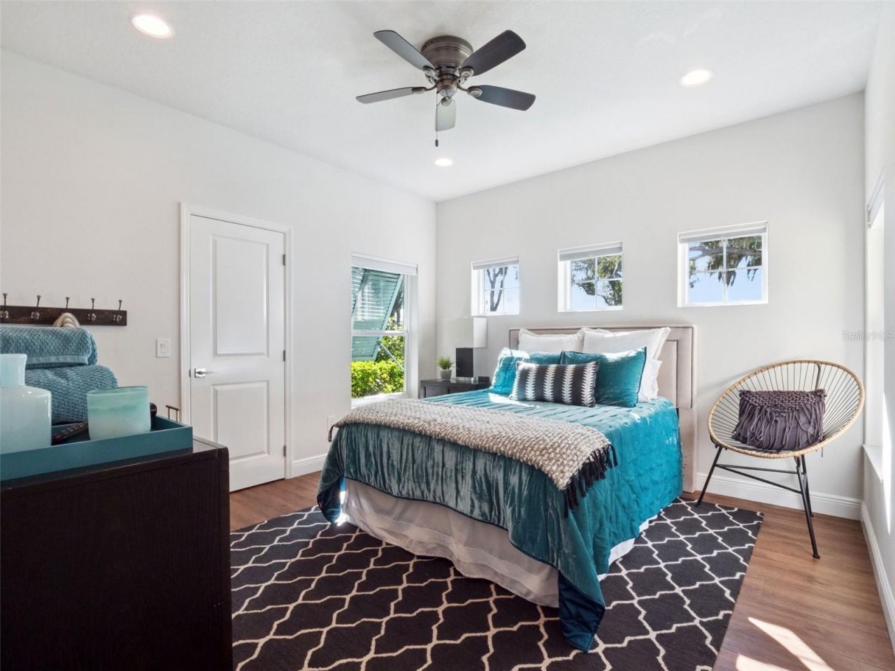 12943 SE Sunset Harbor Road, Weirsdale, FL 32195 Photo