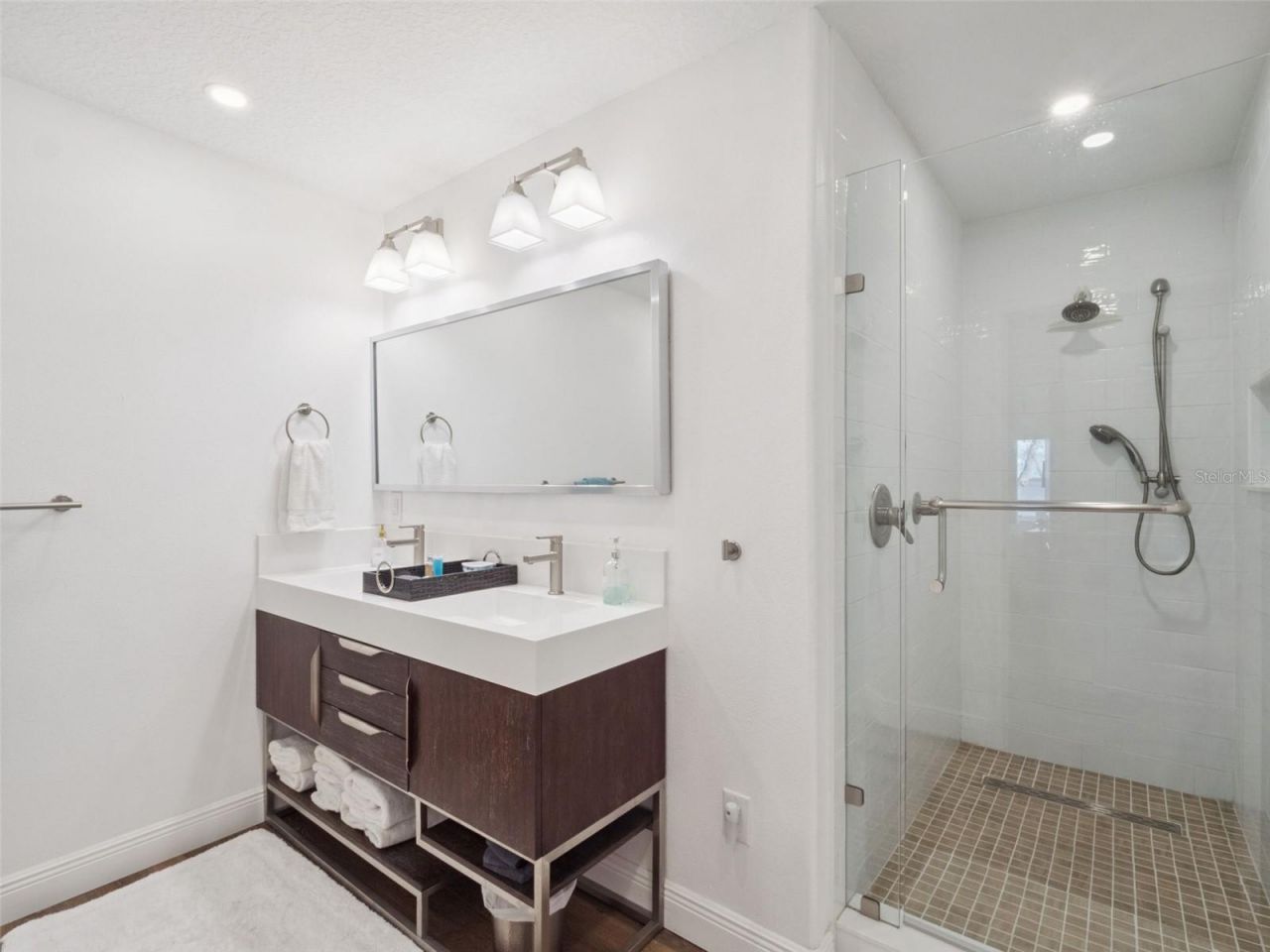 12943 SE Sunset Harbor Road, Weirsdale, FL 32195 Photo