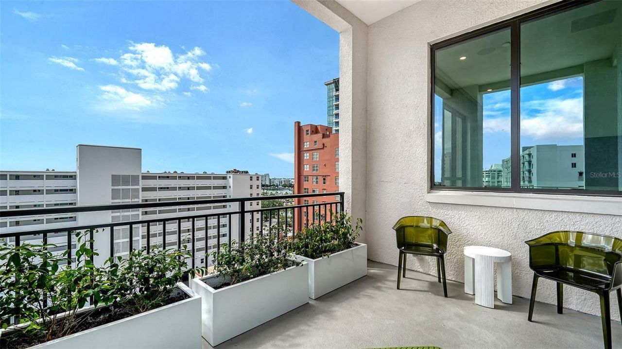 33 S Palm Avenue, Unit 701, Sarasota, FL 34236 Photo