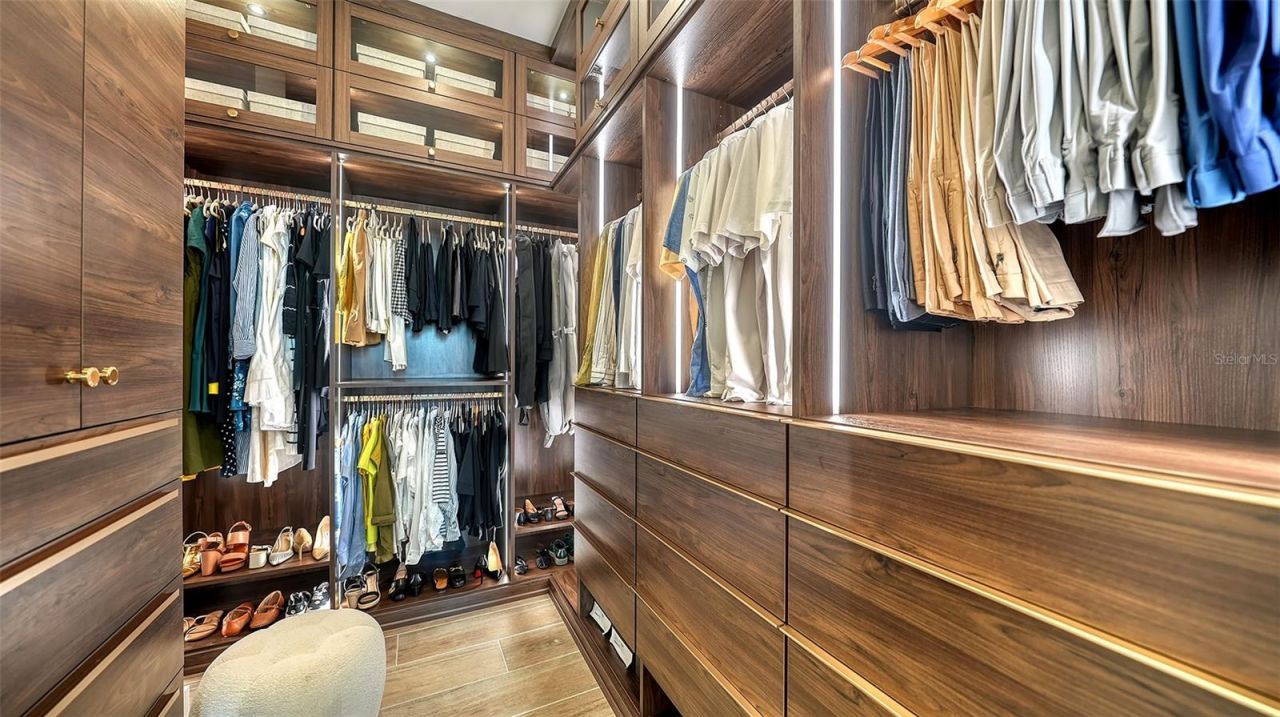 33 S Palm Avenue, Unit 701, Sarasota, FL 34236 Photo