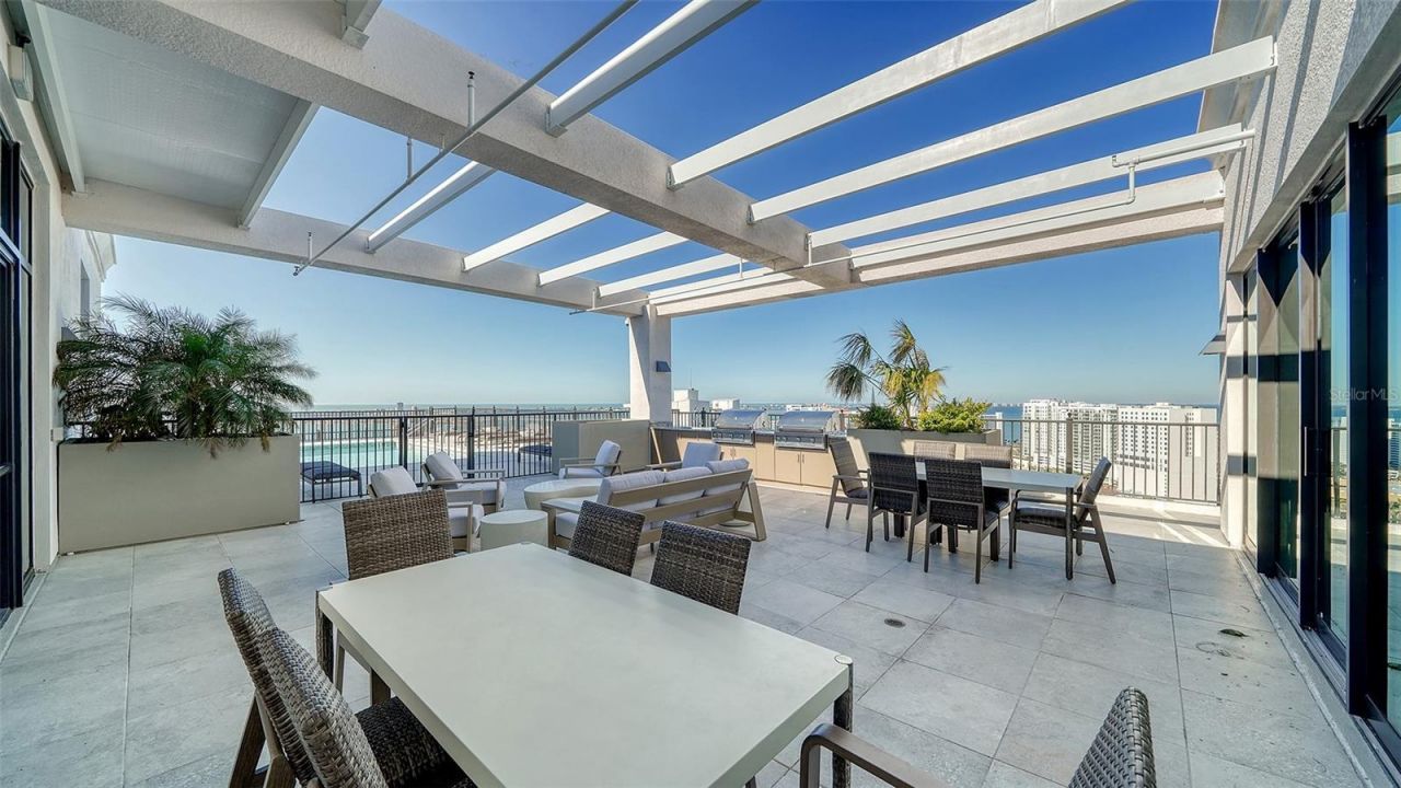33 S Palm Avenue, Unit 701, Sarasota, FL 34236 Photo