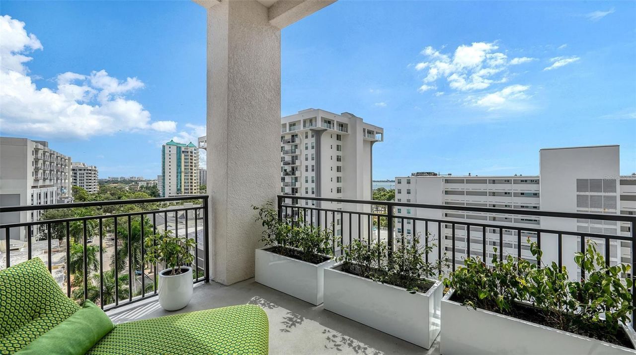 33 S Palm Avenue, Unit 701, Sarasota, FL 34236 Photo