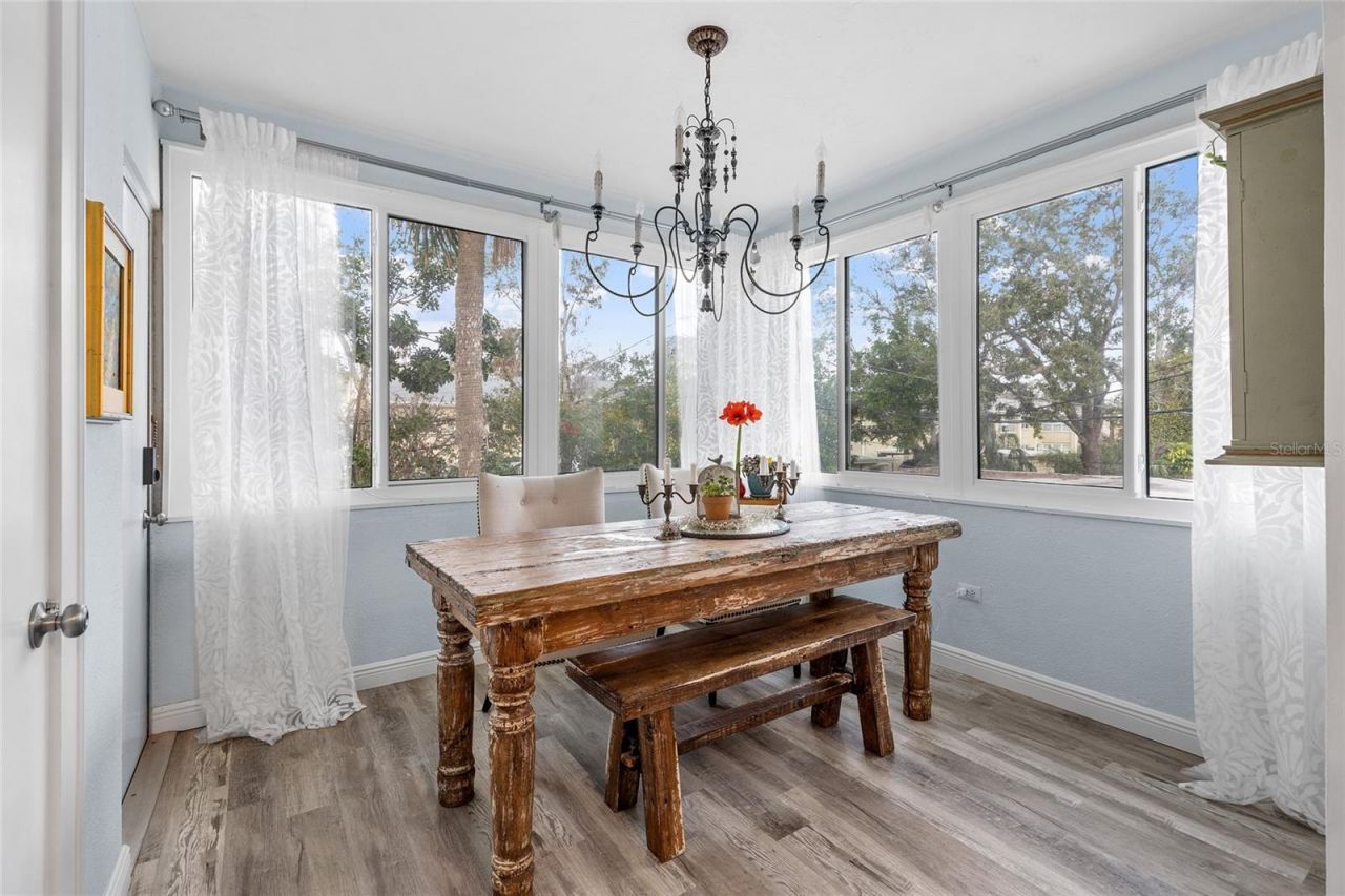 1330 Snell Isle Boulevard Ne, Unit 4, Saint Petersburg, FL 33704 Photo