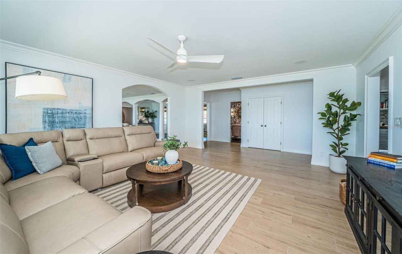 4916 62nd Avenue S, Saint Petersburg, FL 33715 Photo