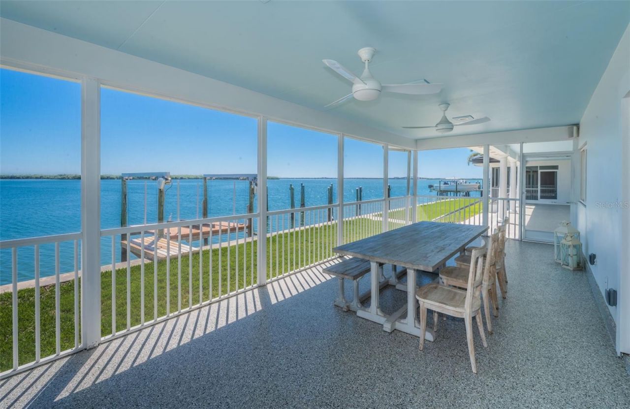 4916 62nd Avenue S, Saint Petersburg, FL 33715 Photo