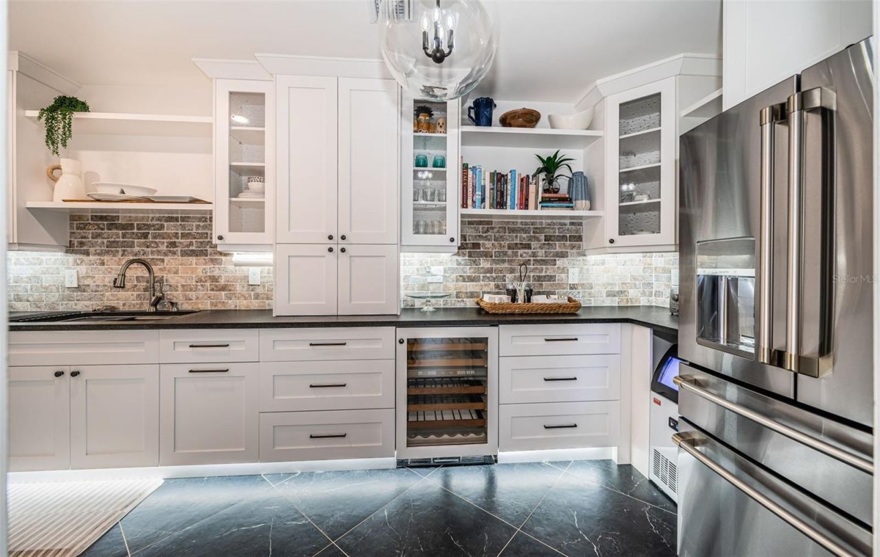 4916 62nd Avenue S, Saint Petersburg, FL 33715 Photo