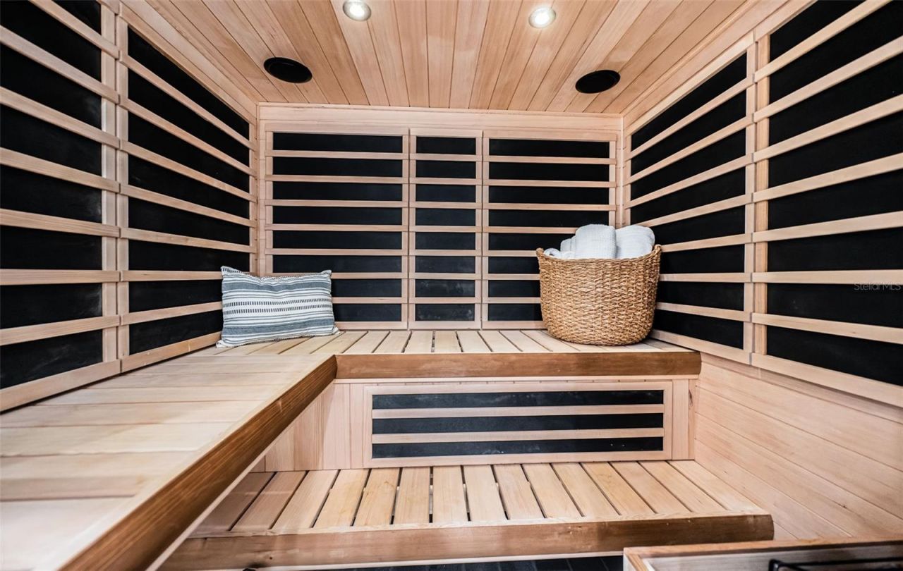 4916 62nd Avenue S, Saint Petersburg, FL 33715 Photo