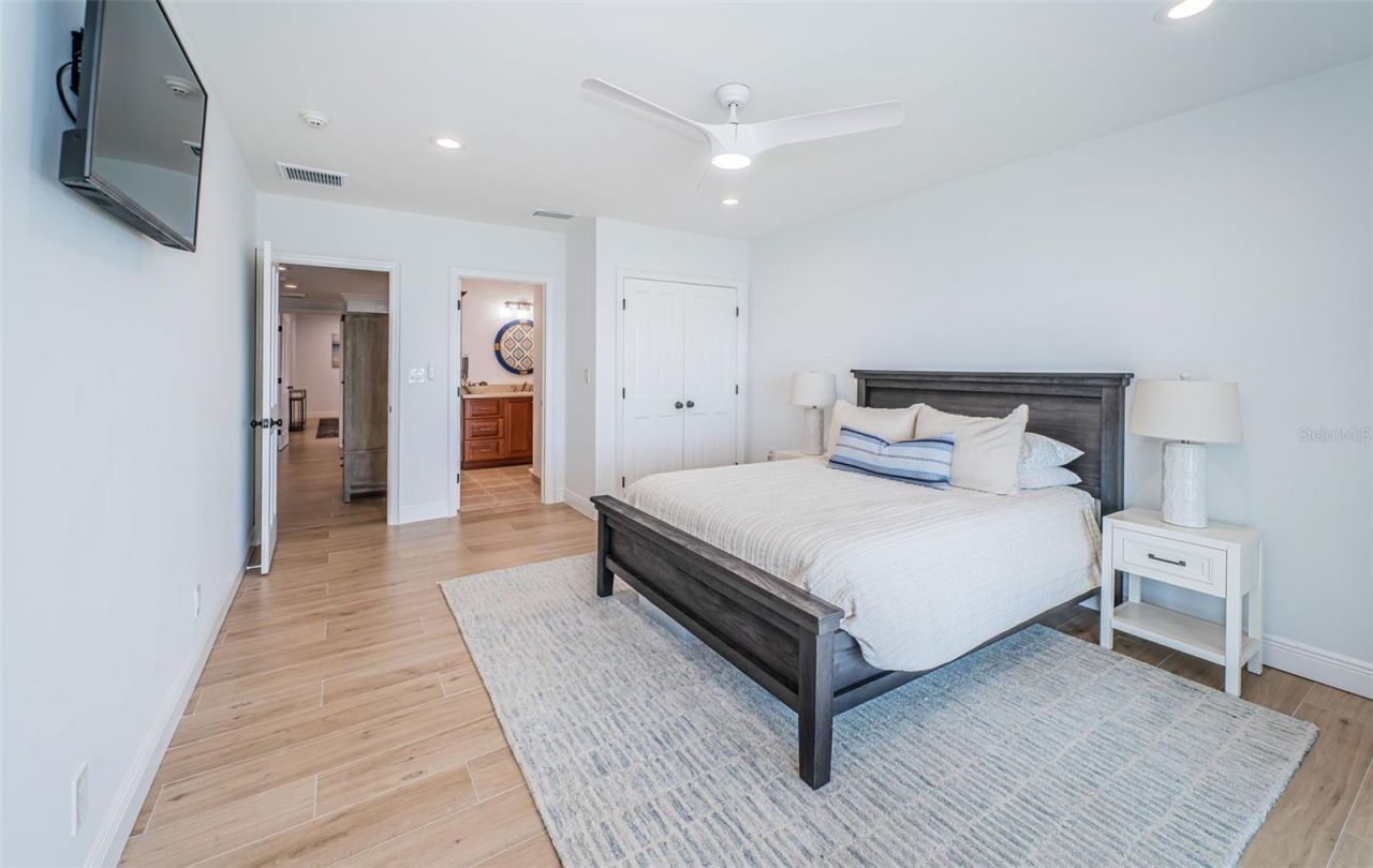 4916 62nd Avenue S, Saint Petersburg, FL 33715 Photo