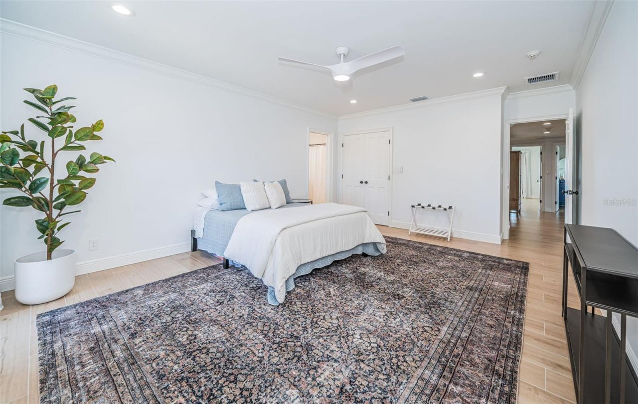 4916 62nd Avenue S, Saint Petersburg, FL 33715 Photo