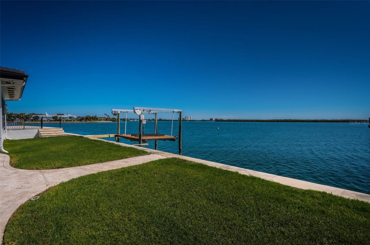 4916 62nd Avenue S, Saint Petersburg, FL 33715 Photo