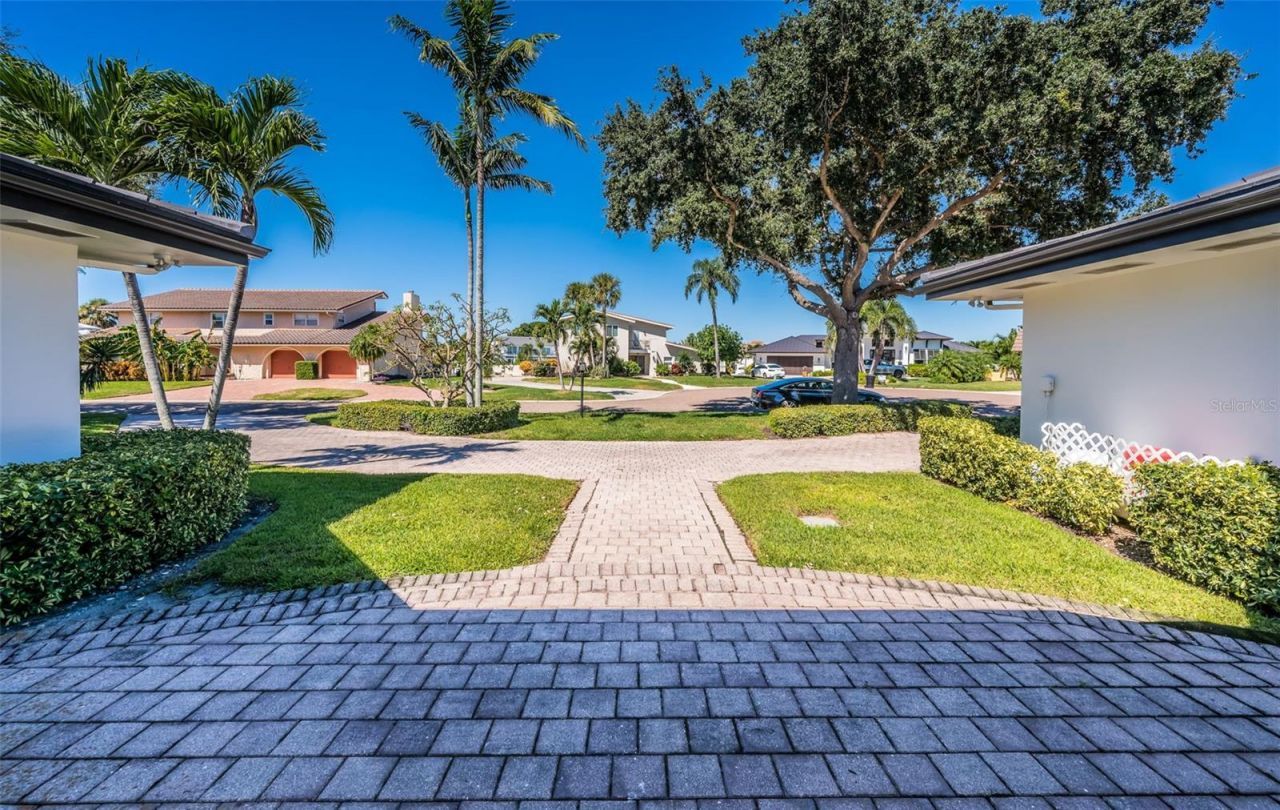 4916 62nd Avenue S, Saint Petersburg, FL 33715 Photo