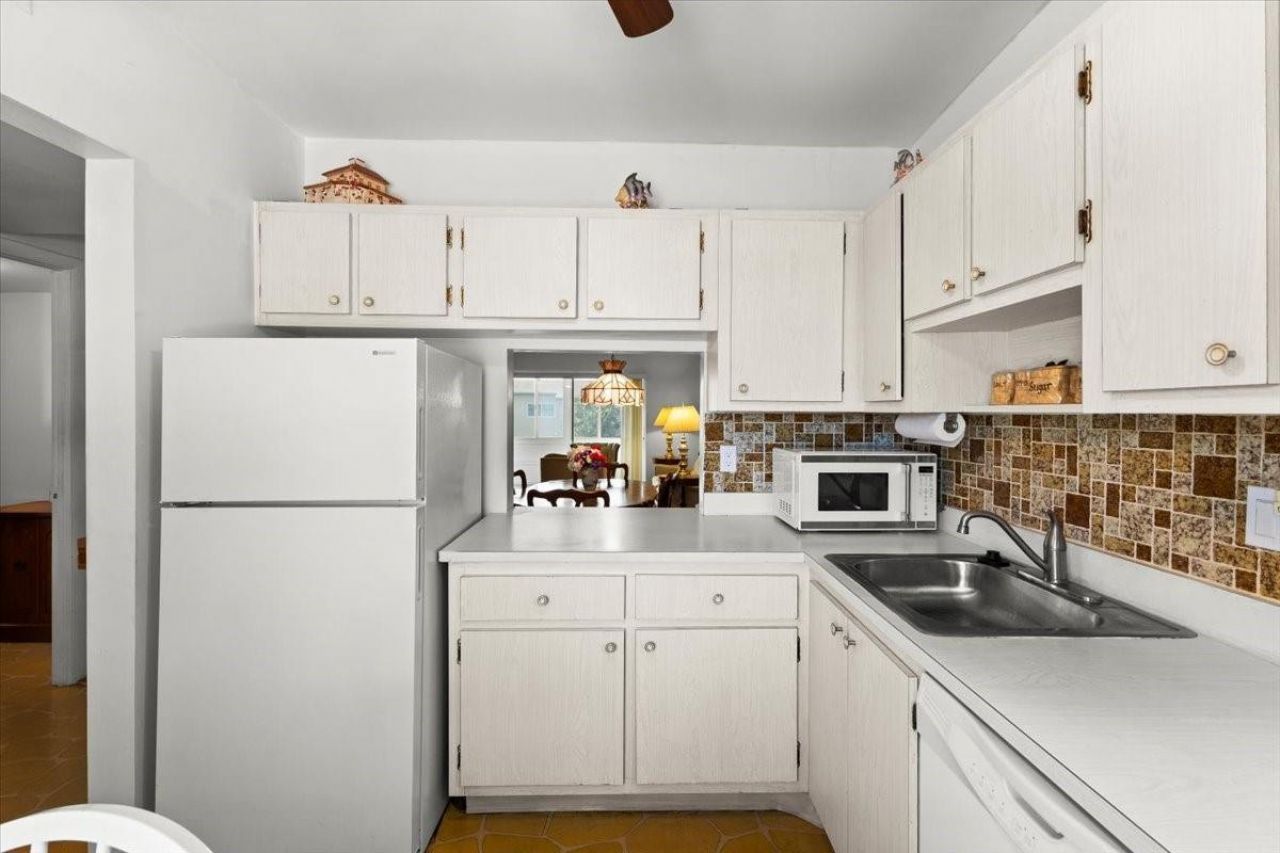 7200 NW 5th Place, Unit 203, Margate, FL 33063 Photo