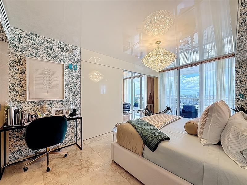 1800 S Ocean Drive, Unit 2709, Hallandale Beach, FL 33009 Photo