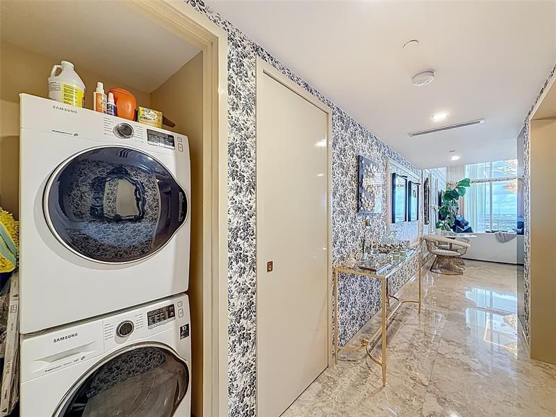 1800 S Ocean Drive, Unit 2709, Hallandale Beach, FL 33009 Photo