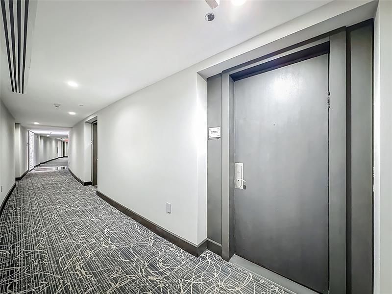 1800 S Ocean Drive, Unit 2709, Hallandale Beach, FL 33009 Photo