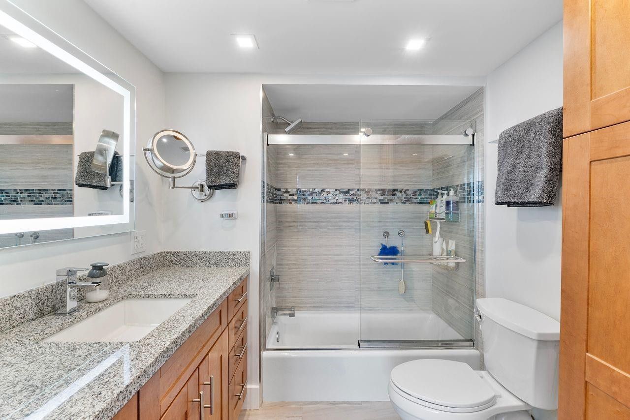 2715 N Ocean Boulevard, Unit 4E, Fort Lauderdale, FL 33308 Photo