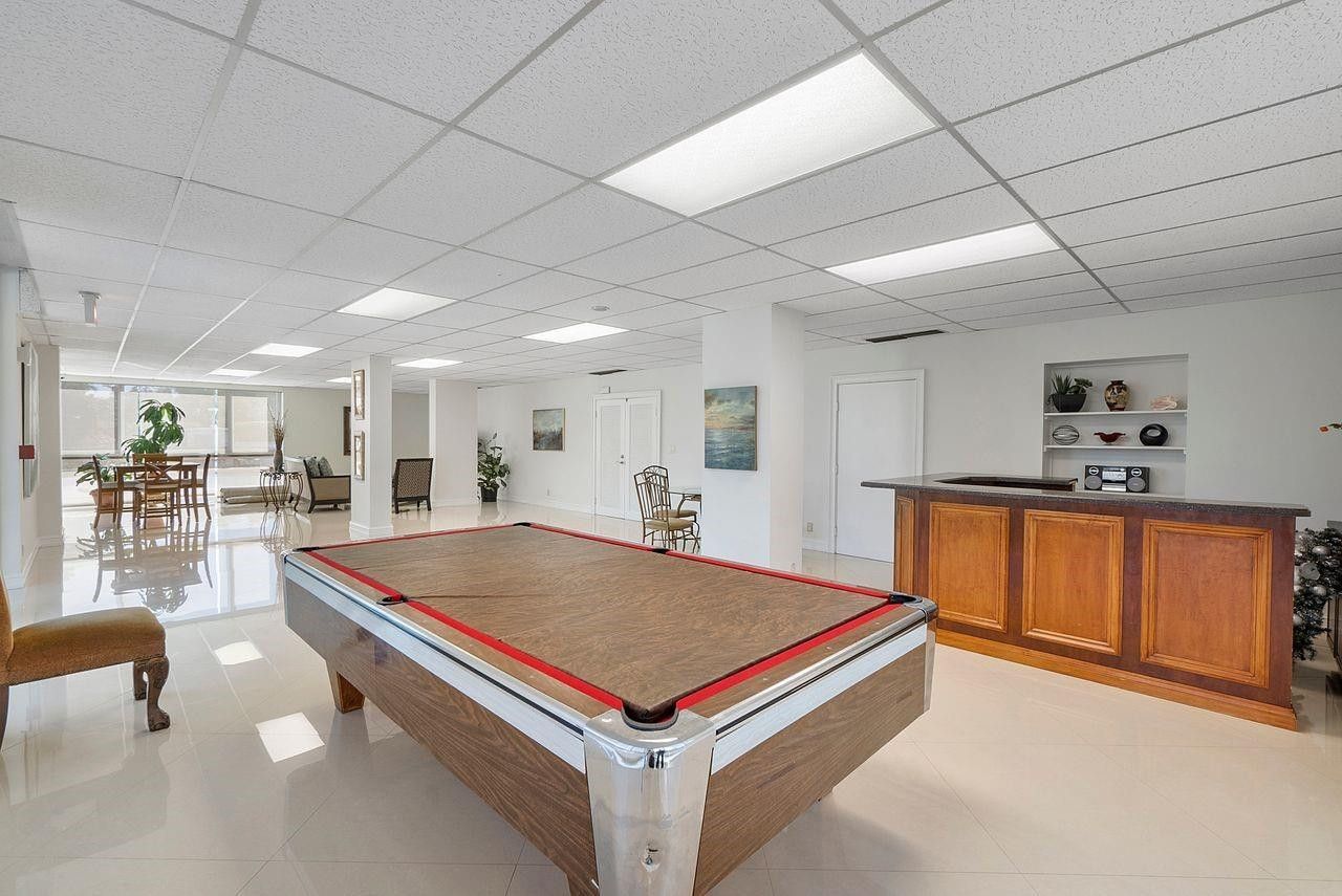 2715 N Ocean Boulevard, Unit 4E, Fort Lauderdale, FL 33308 Photo