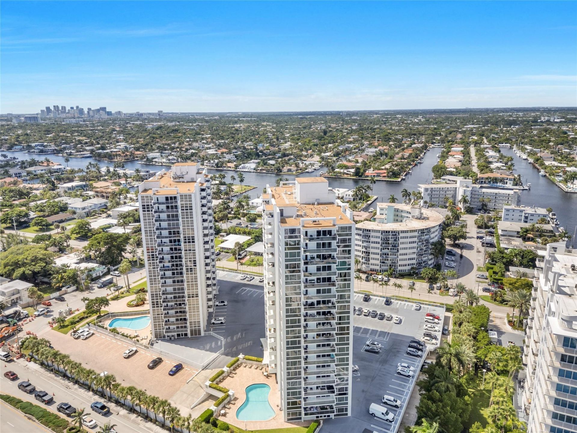 2715 N Ocean Boulevard, Unit 4E, Fort Lauderdale, FL 33308 Photo