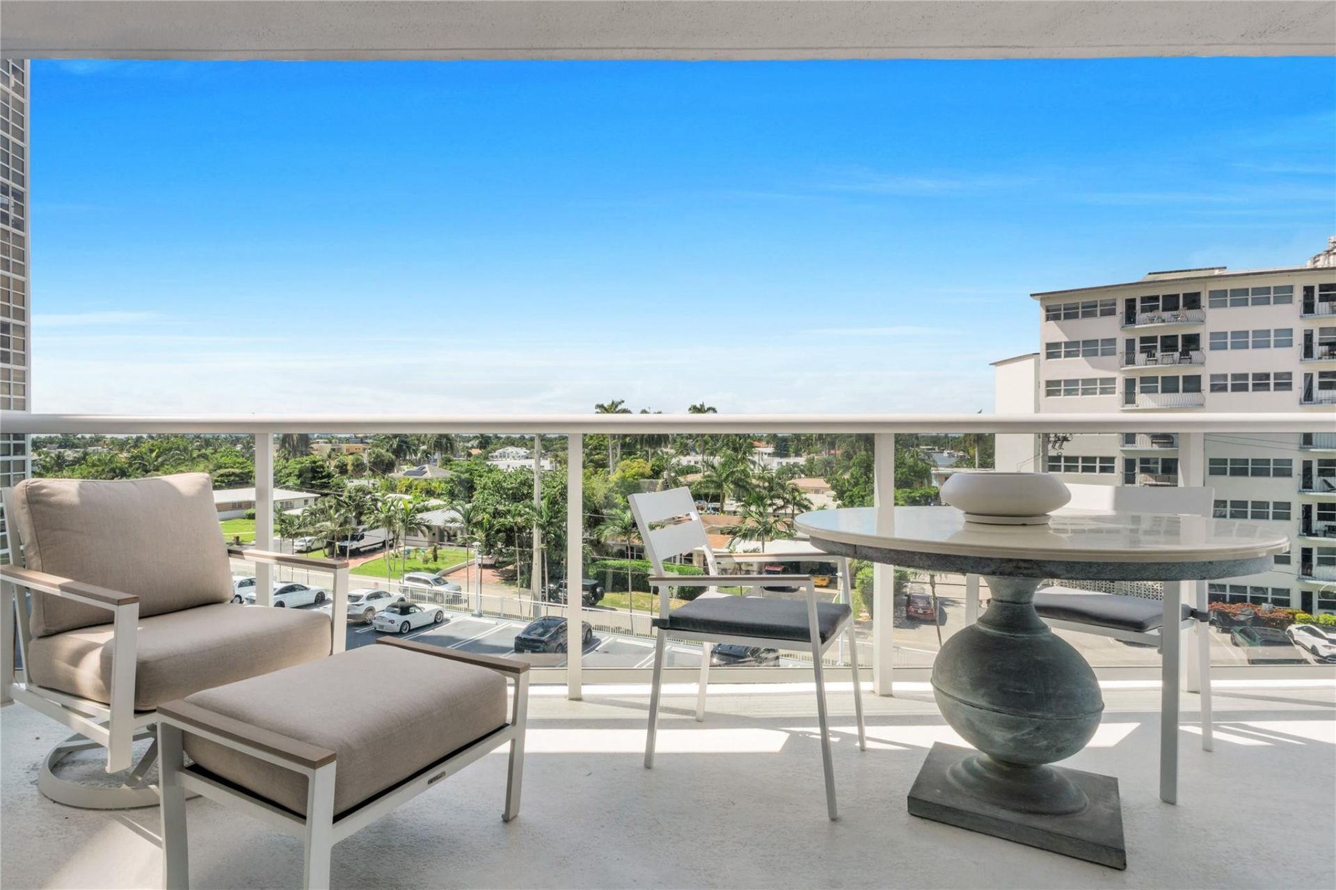 2715 N Ocean Boulevard, Unit 4E, Fort Lauderdale, FL 33308 Photo