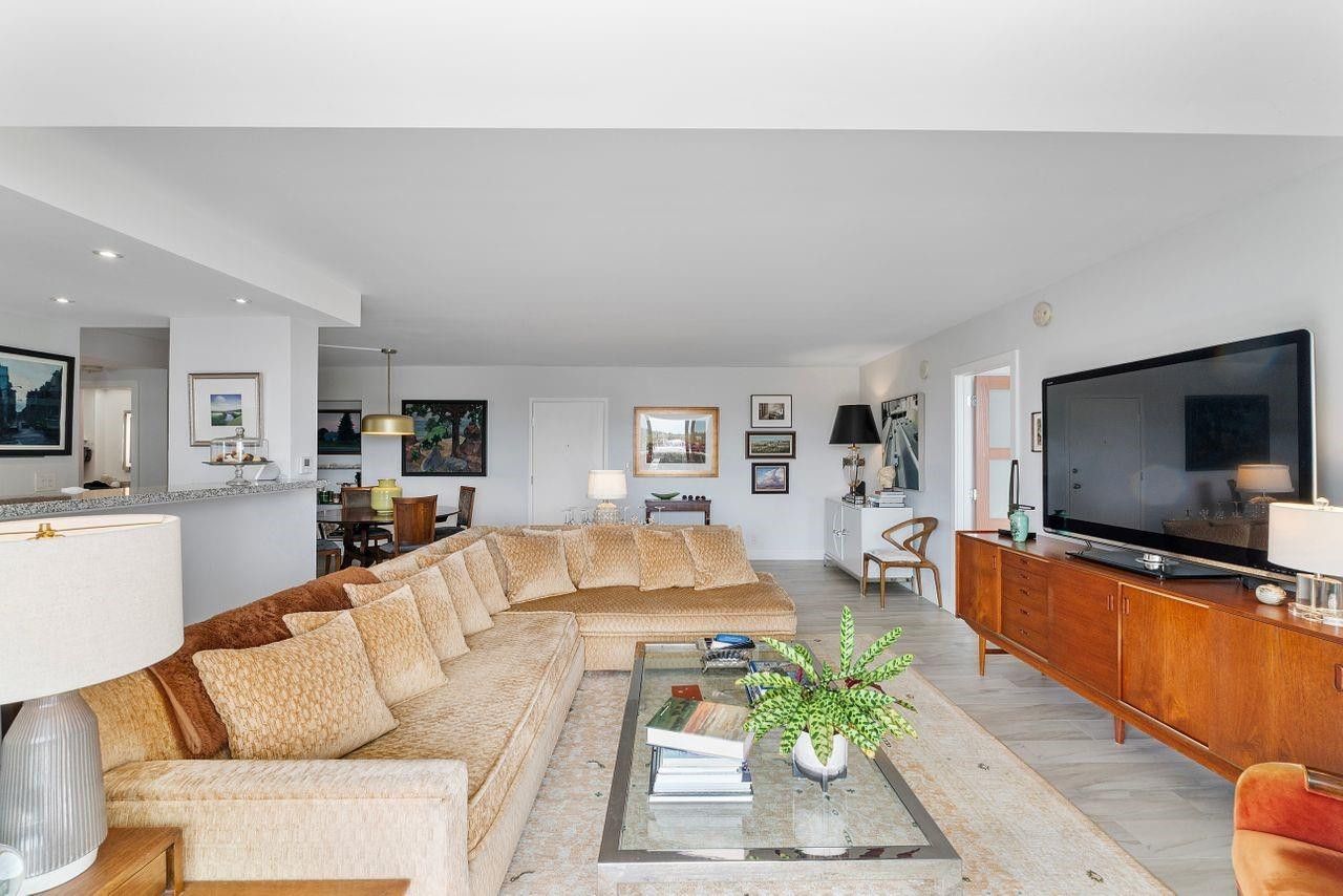 2715 N Ocean Boulevard, Unit 4E, Fort Lauderdale, FL 33308 Photo