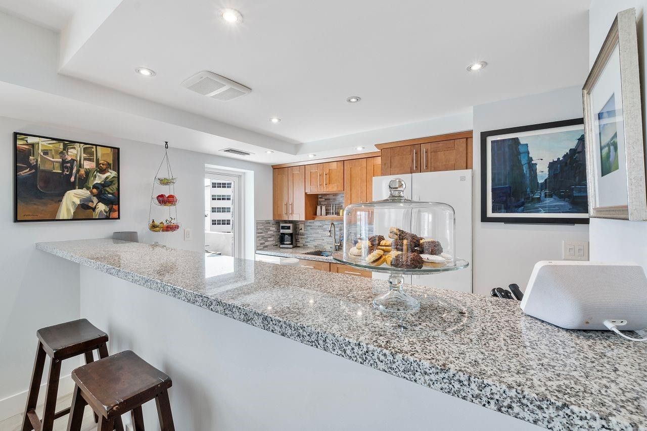 2715 N Ocean Boulevard, Unit 4E, Fort Lauderdale, FL 33308 Photo