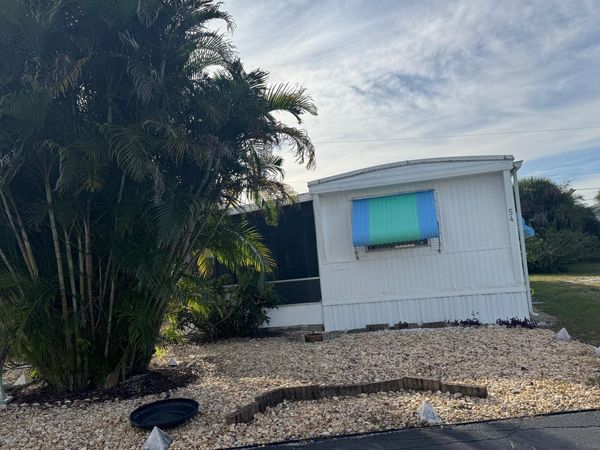 11055 SE Federal Highway, Unit 54, Hobe Sound, FL 33455