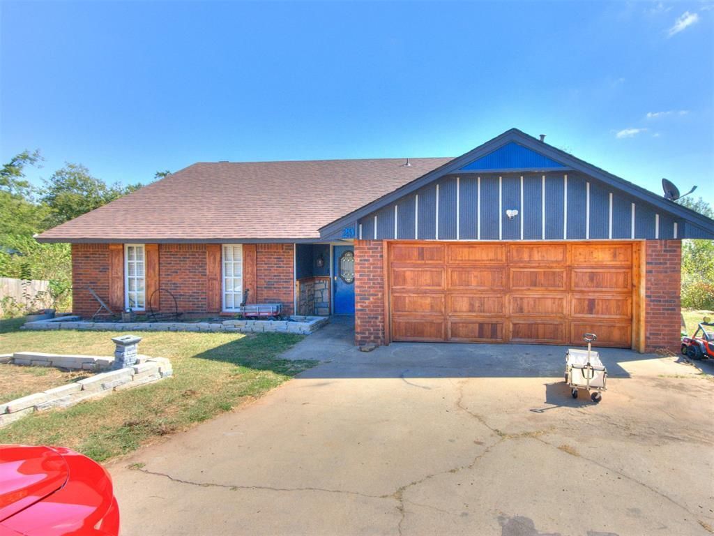 29 Timber Creek Way, Shawnee, OK 74804 Main Photo