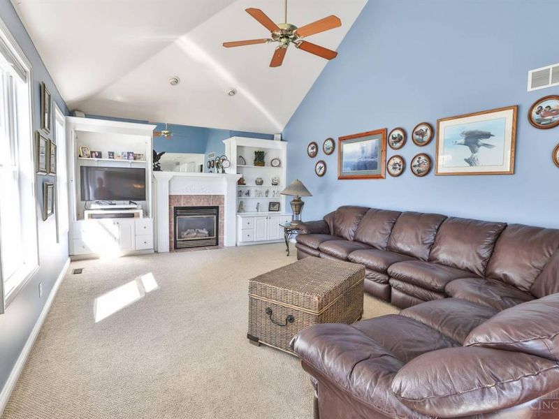 542 Aston View Lane, Cleves, OH 45002 Photo 11