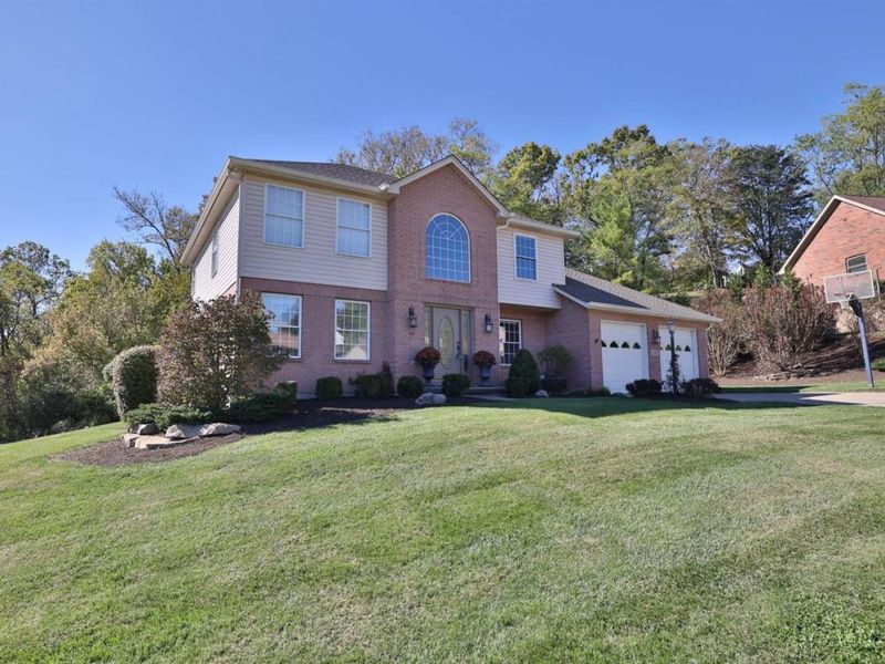 542 Aston View Lane, Cleves, OH 45002 Photo 2