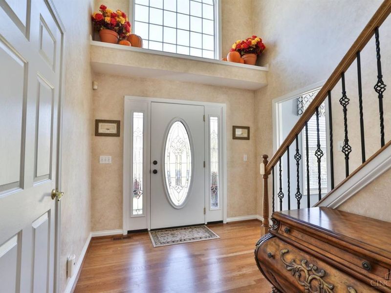 542 Aston View Lane, Cleves, OH 45002 Photo 6