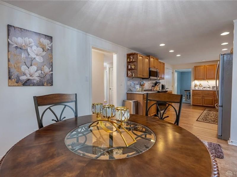 1631 Etta Kable Drive, Beavercreek, OH 45432 Photo 13