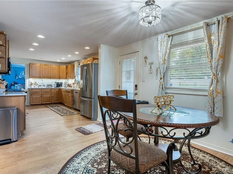 1631 Etta Kable Drive, Beavercreek, OH 45432 Photo 15