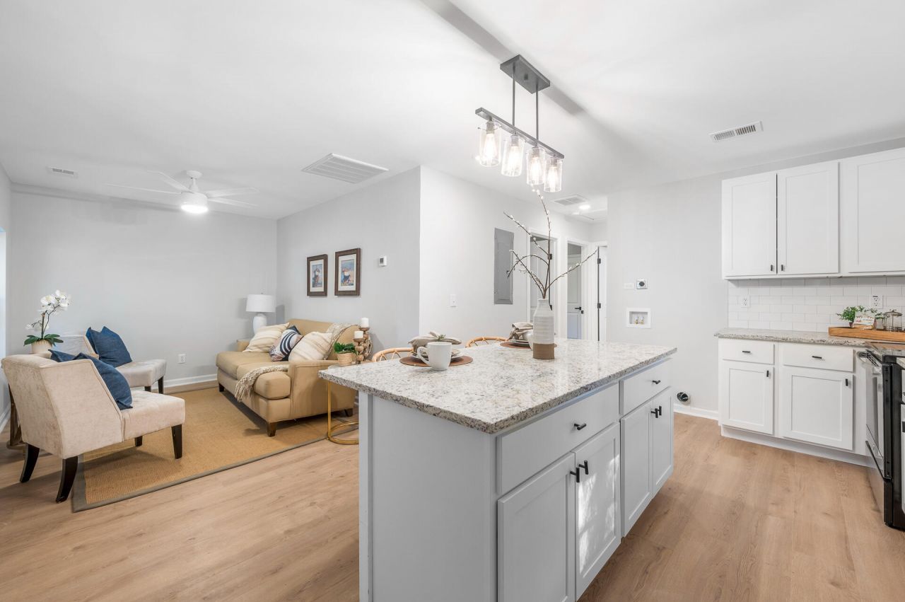 2512 Bennett Yard Road Photo 4