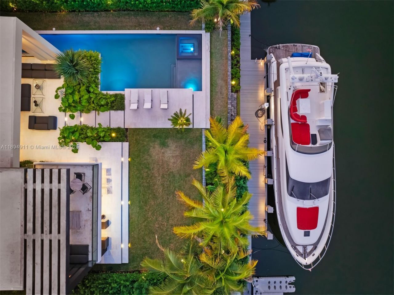 478 Tamarind Dr, Hallandale Beach, FL 33009 Photo