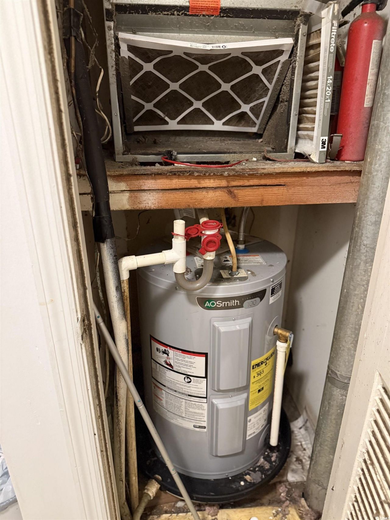 2005 Greens Blvd.  Photo 4