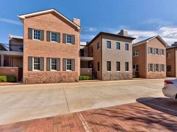 3109 Hickory Sign Post Road, Unit 33B, Oklahoma City, OK 73116