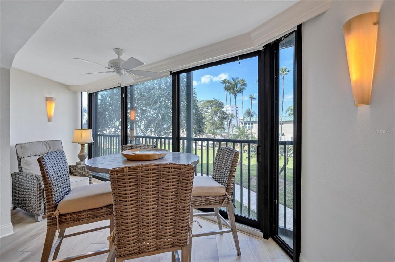 5880 Midnight Pass Road, Unit 206, Sarasota, FL 34242 Photo