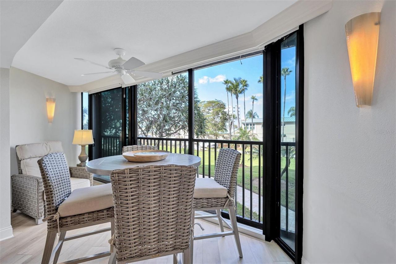 5880 Midnight Pass Road, Unit 206, Sarasota, FL 34242 Photo