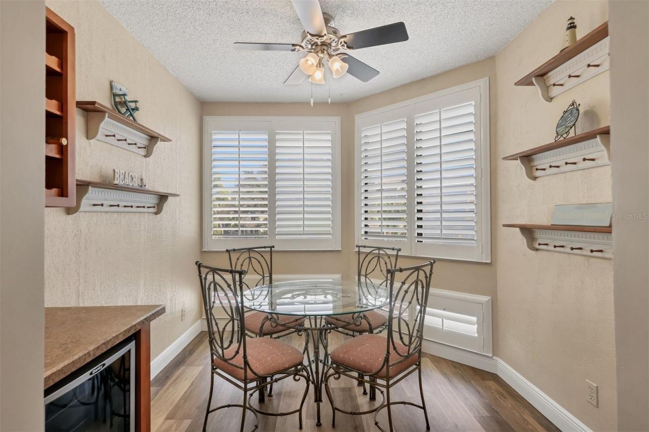 1912 Harbourside Drive, Unit 602, Longboat Key, FL 34228 Photo