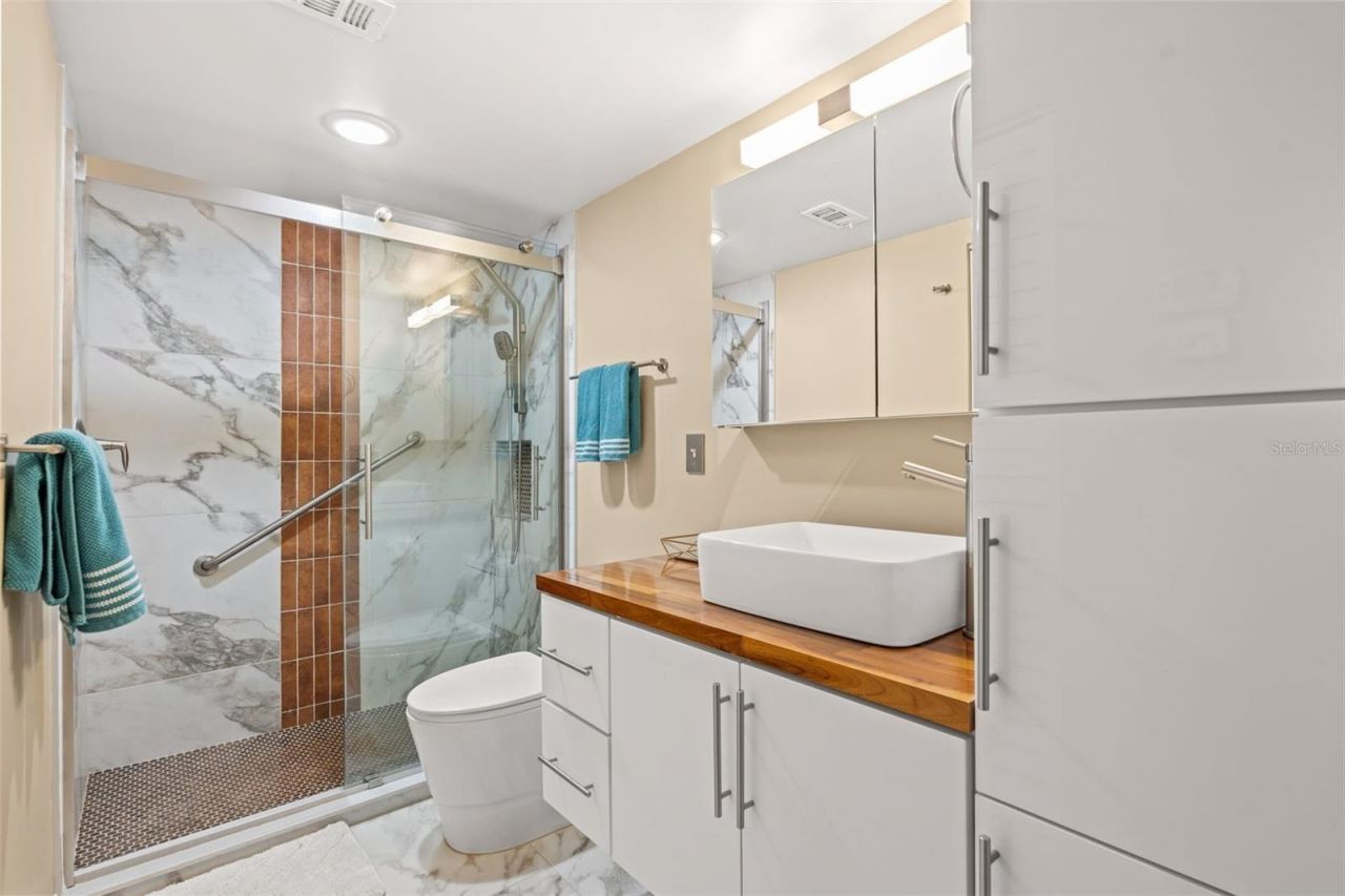 4460 Ironwood Circle, Unit 304A, Bradenton, FL 34209 Photo