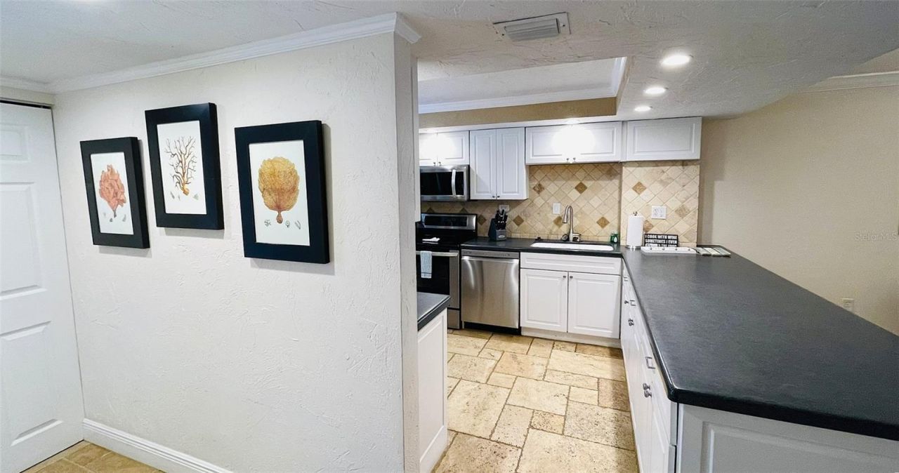 6480 Midnight Pass Road, Unit 403, Sarasota, FL 34242 Photo