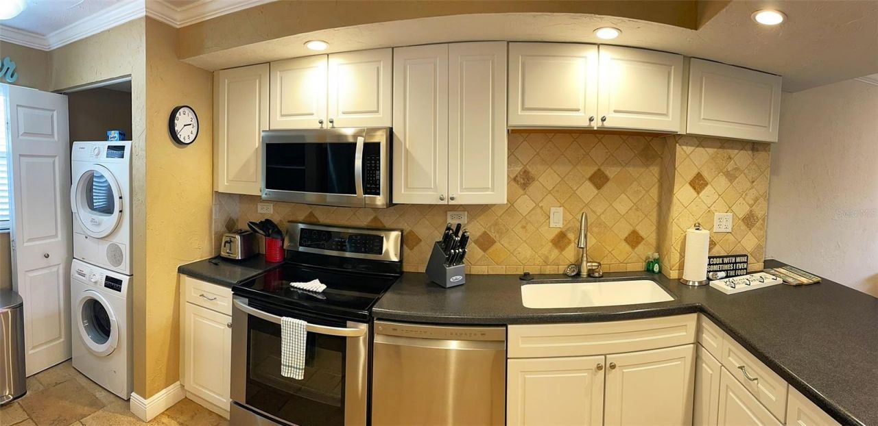 6480 Midnight Pass Road, Unit 403, Sarasota, FL 34242 Photo