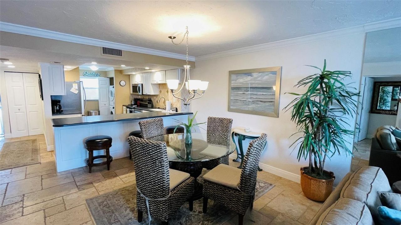 6480 Midnight Pass Road, Unit 403, Sarasota, FL 34242 Photo