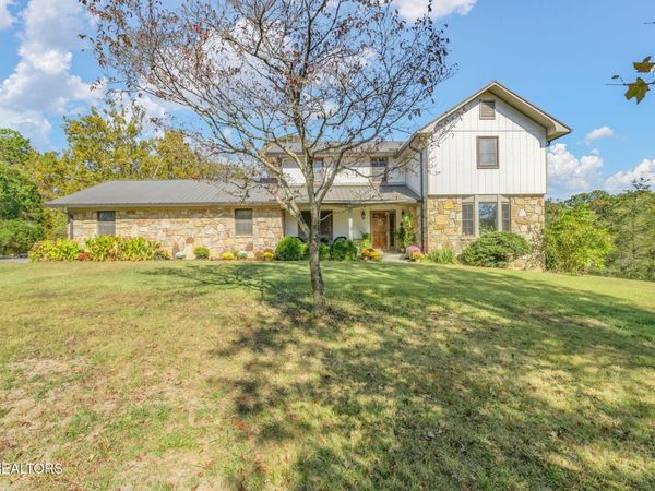 1423 Hopewell Rd, Knoxville, TN 37920