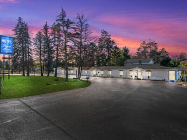 1024 I-75 Business, Grayling, MI 49738