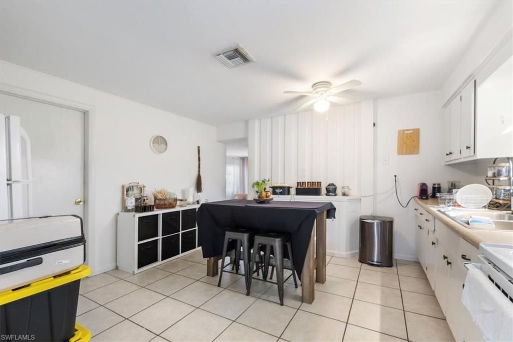 681/683 95th Ave N, Naples, FL 34108 Photo